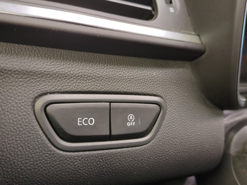 Photo 16 de l'offre de RENAULT KADJAR 1.2 TCE 130CH ENERGY INTENS à 12990€ chez Automobiles 25