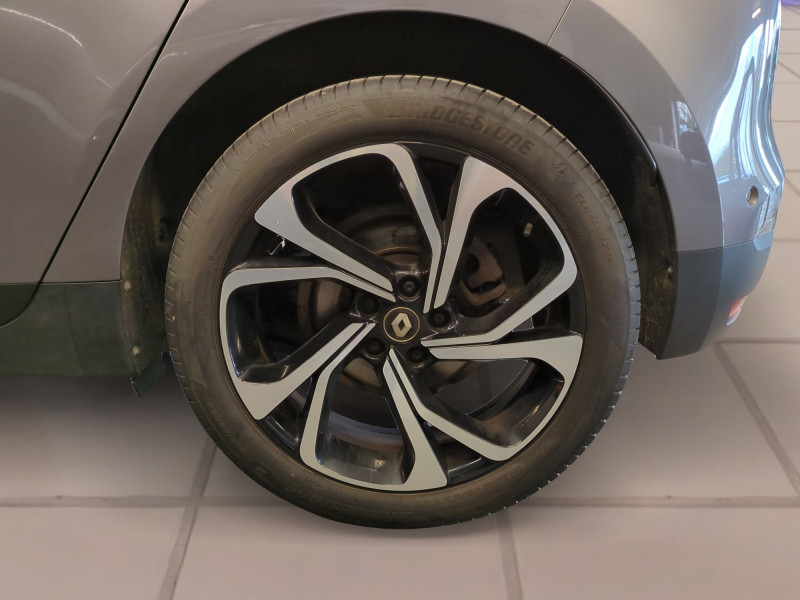 Photo 20 de l'offre de RENAULT SCENIC IV 1.6 DCI 130CH ENERGY INTENS à 11490€ chez Automobiles 25