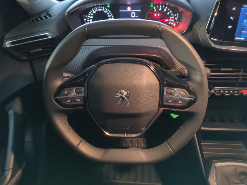 Photo 4 de l'offre de PEUGEOT 2008 1.2 PURETECH 130CH S&S STYLE à 15590€ chez Automobiles 25