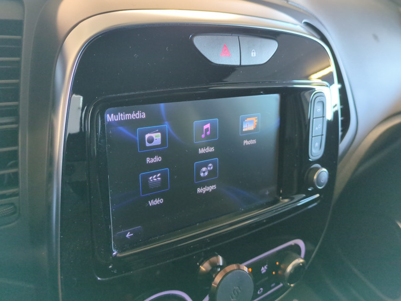 Photo 11 de l'offre de RENAULT CAPTUR 1.5 DCI 110CH ENERGY INTENS à 11490€ chez Automobiles 25