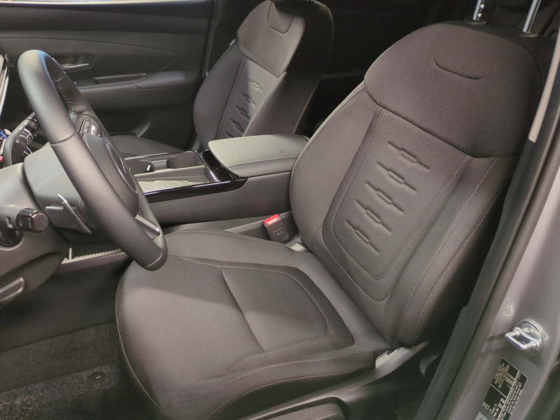 Photo 6 de l'offre de HYUNDAI TUCSON 1.6 T-GDI 215CH HYBRID CREATIVE -22% à 32998€ chez Automobiles 25