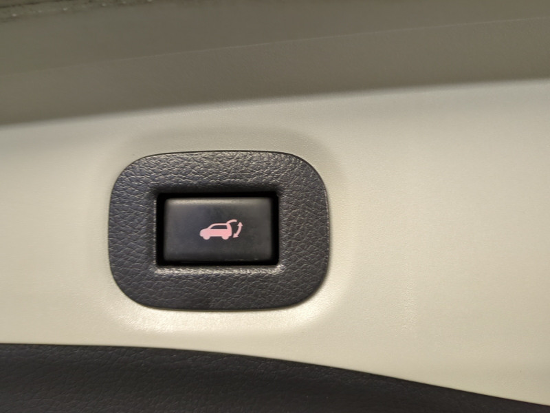 Photo 18 de l'offre de NISSAN X-TRAIL 1.6 DCI 130CH N-CONNECTA XTRONIC à 15990€ chez Automobiles 25