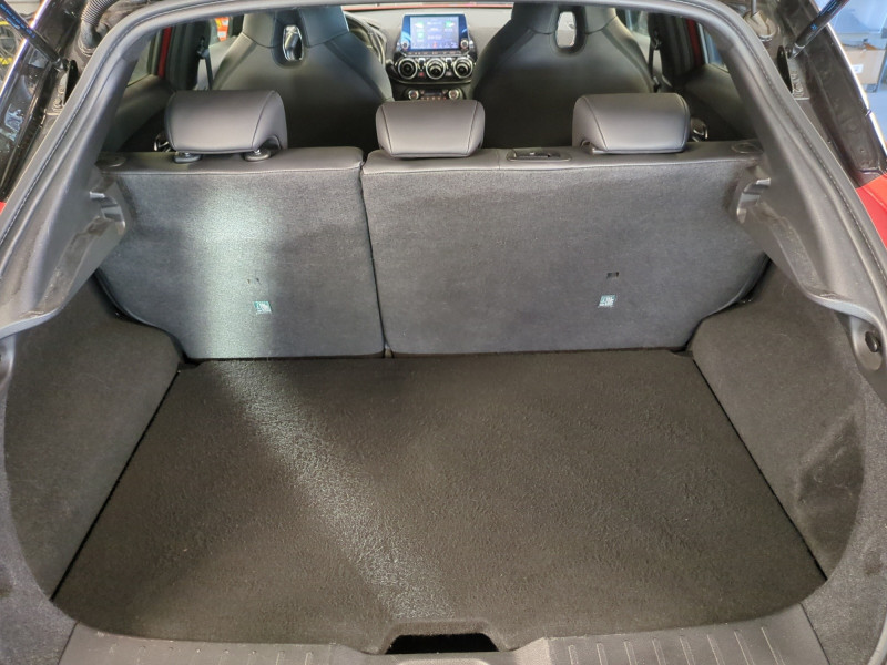 Photo 19 de l'offre de NISSAN JUKE 1.6 HYBRID 143CH N-DESIGN 2023 à 22990€ chez Automobiles 25