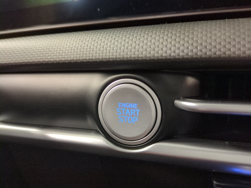 Photo 18 de l'offre de HYUNDAI TUCSON 1.6 T-GDI 215CH HYBRID CREATIVE -22% à 32998€ chez Automobiles 25