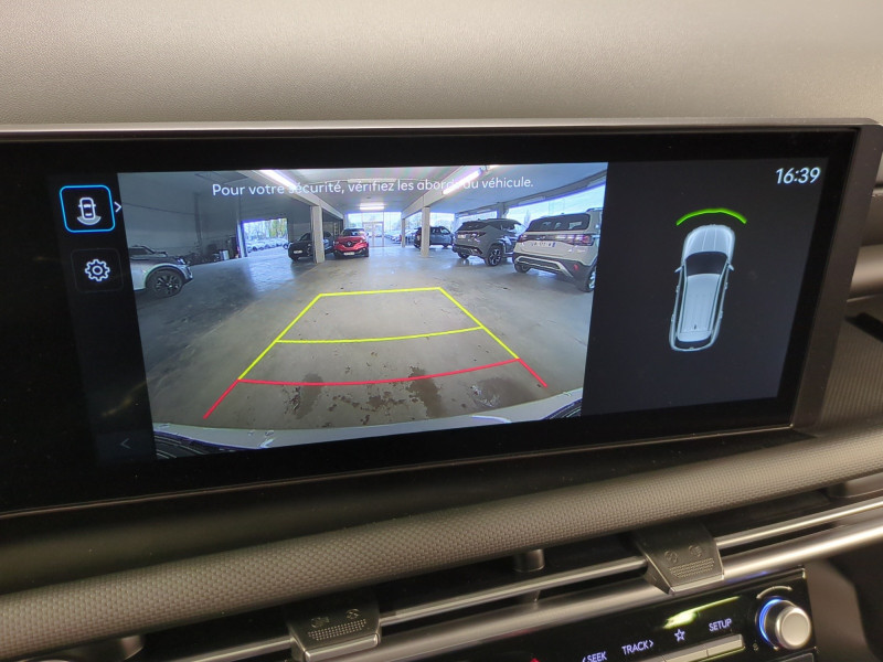 Photo 14 de l'offre de HYUNDAI TUCSON 1.6 T-GDI 215CH HYBRID CREATIVE -22% à 32998€ chez Automobiles 25