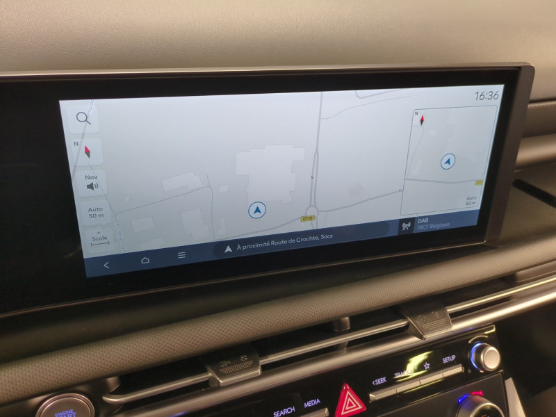 Photo 9 de l'offre de HYUNDAI TUCSON 1.6 T-GDI 215CH HYBRID CREATIVE -22% à 32998€ chez Automobiles 25