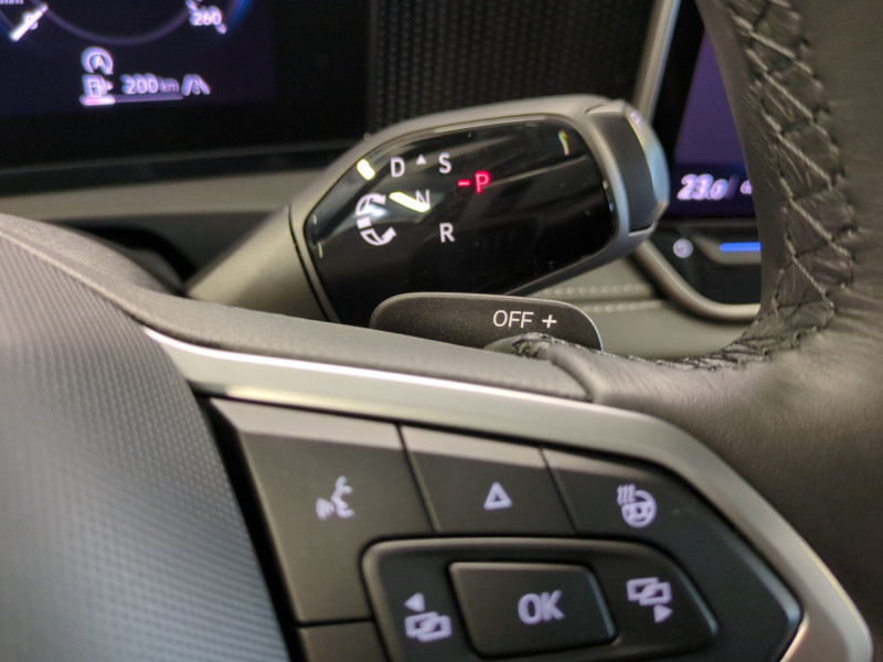 Photo 15 de l'offre de VOLKSWAGEN TIGUAN 1.5 TSI 150CH LIFE PLUS DSG7 à 33490€ chez Automobiles 25