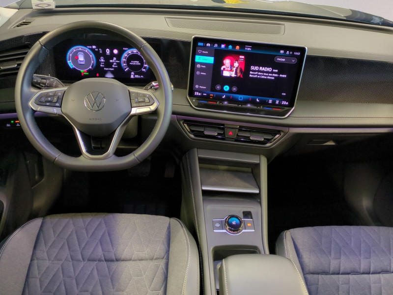Photo 3 de l'offre de VOLKSWAGEN TIGUAN 1.5 TSI 150CH LIFE PLUS DSG7 à 33490€ chez Automobiles 25