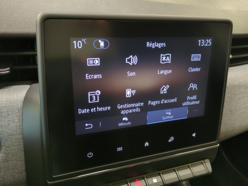 Photo 9 de l'offre de RENAULT CLIO V 1.5 DCI 100CH EVOLUTION - 22% à 19998€ chez Automobiles 25