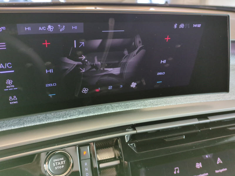 Photo 9 de l'offre de PEUGEOT 3008 1.2 HYBRID 145CH GT E-DCS6 -29% à 32998€ chez Automobiles 25