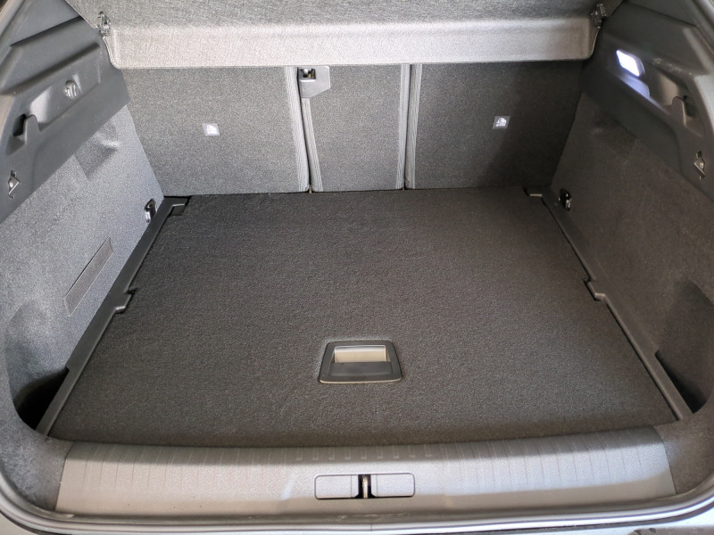 Photo 19 de l'offre de PEUGEOT 3008 1.2 HYBRID 145CH GT E-DCS6 -29% à 32998€ chez Automobiles 25