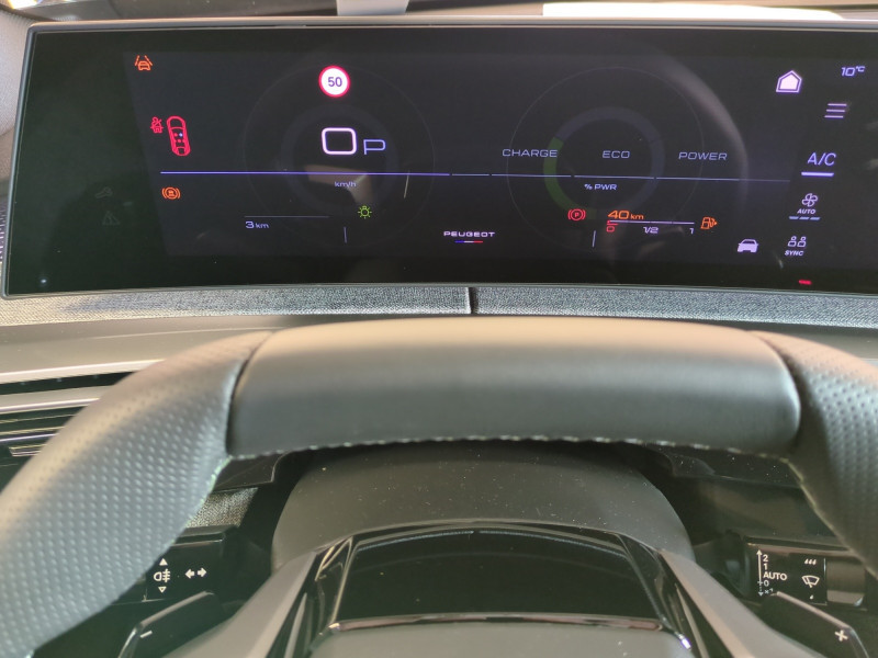 Photo 8 de l'offre de PEUGEOT 3008 1.2 HYBRID 145CH GT E-DCS6 -29% à 32998€ chez Automobiles 25