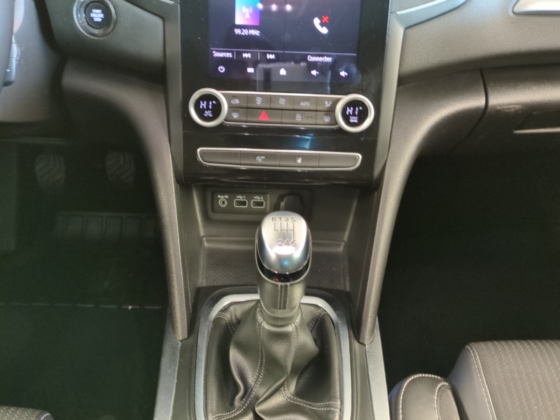 Photo 5 de l'offre de RENAULT MEGANE IV 1.5 BLUE DCI 115CH INTENS à 15990€ chez Automobiles 25