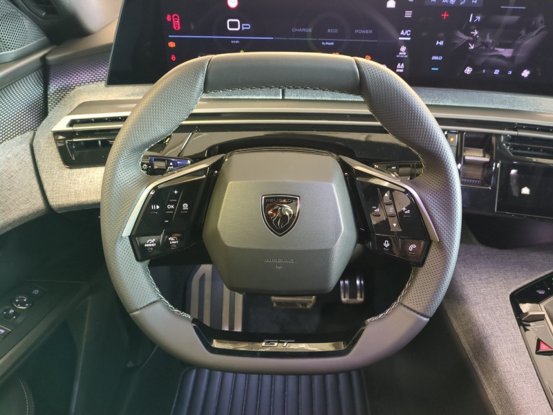 Photo 4 de l'offre de PEUGEOT 3008 1.2 HYBRID 145CH GT E-DCS6 -29% à 32998€ chez Automobiles 25