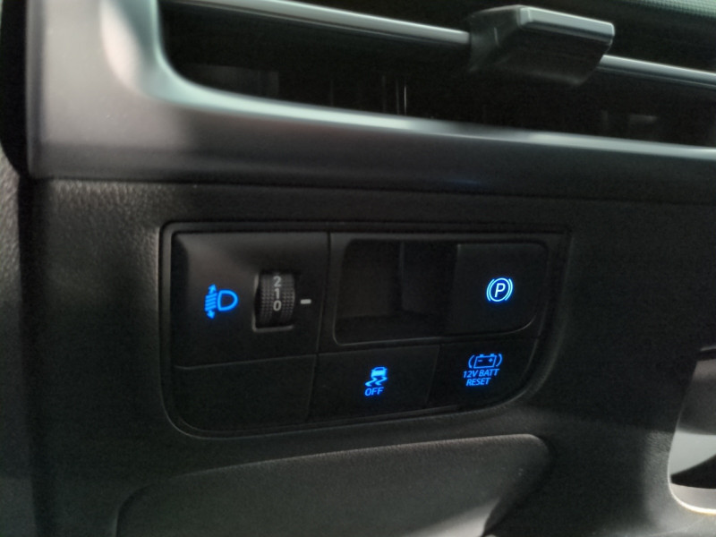 Photo 16 de l'offre de HYUNDAI TUCSON 1.6 T-GDI 215CH HYBRID CREATIVE -22% à 32998€ chez Automobiles 25