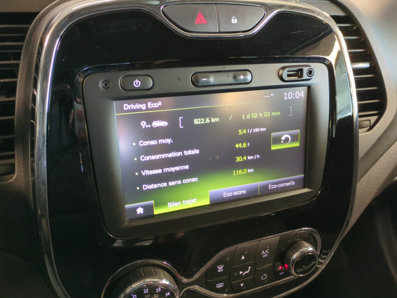 Photo 12 de l'offre de RENAULT CAPTUR 1.5 DCI 110CH STOP&START ENERGY BUSINESS ECO² EURO6 2015 à 11990€ chez Automobiles 25