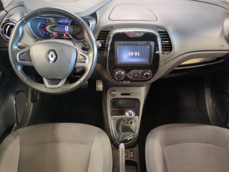 Photo 3 de l'offre de RENAULT CAPTUR 1.5 DCI 110CH STOP&START ENERGY BUSINESS ECO² EURO6 2015 à 11990€ chez Automobiles 25