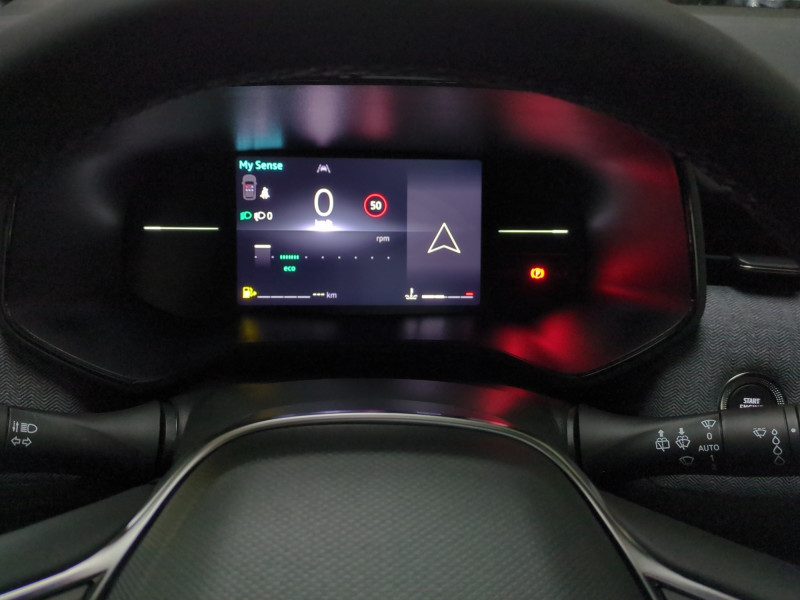 Photo 7 de l'offre de RENAULT CLIO V 1.0 TCE 90CH EVOLUTION - 24% à 19298€ chez Automobiles 25