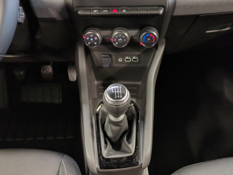 Photo 8 de l'offre de RENAULT CLIO V 1.5 DCI 100CH EVOLUTION - 22% à 19998€ chez Automobiles 25