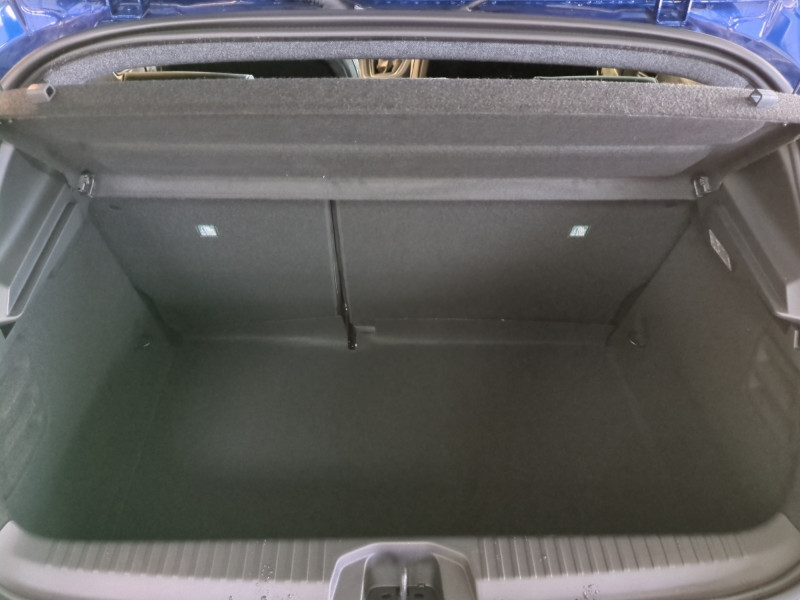 Photo 16 de l'offre de RENAULT CLIO V 1.0 TCE 90CH EVOLUTION - 24% à 19298€ chez Automobiles 25