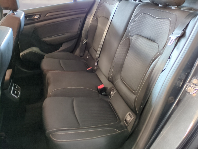 Photo 7 de l'offre de RENAULT MEGANE IV ESTATE 1.3 TCE 115CH FAP BUSINESS à 12490€ chez Automobiles 25