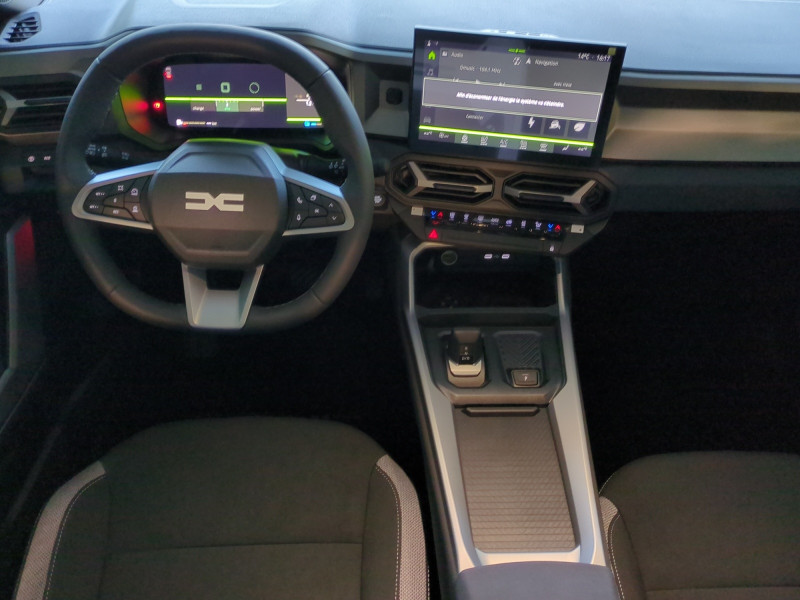 Photo 3 de l'offre de DACIA BIGSTER 1.8 HYBRID 155CH EXTREME à 32998€ chez Automobiles 25