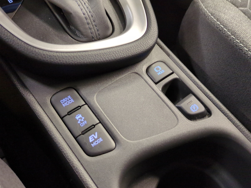 Photo 16 de l'offre de TOYOTA YARIS CROSS 116H DESIGN MY22 à 21990€ chez Automobiles 25