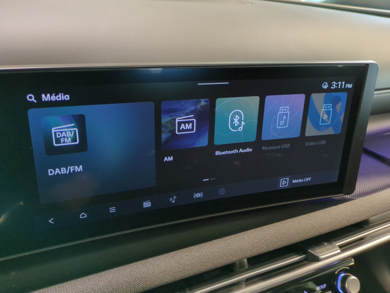 Photo 10 de l'offre de HYUNDAI TUCSON 1.6 T-GDI 215CH HYBRID CREATIVE - 24 % à 34498€ chez Automobiles 25