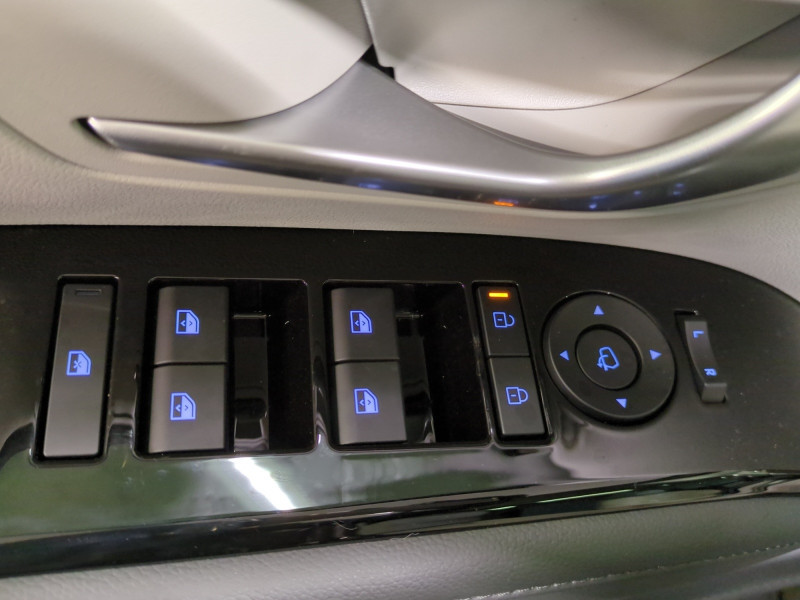 Photo 15 de l'offre de HYUNDAI TUCSON 1.6 T-GDI 215CH HYBRID EXECUTIVE -22% à 39498€ chez Automobiles 25