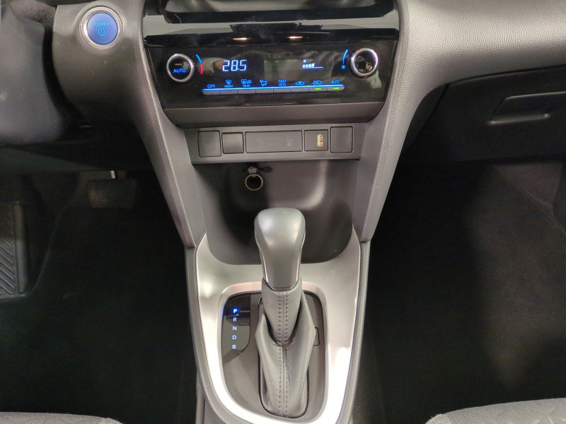 Photo 4 de l'offre de TOYOTA YARIS CROSS 116H DESIGN MY22 à 21990€ chez Automobiles 25