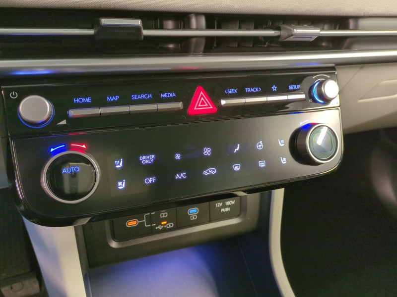 Photo 13 de l'offre de HYUNDAI TUCSON 1.6 T-GDI 215CH HYBRID EXECUTIVE -22% à 39498€ chez Automobiles 25