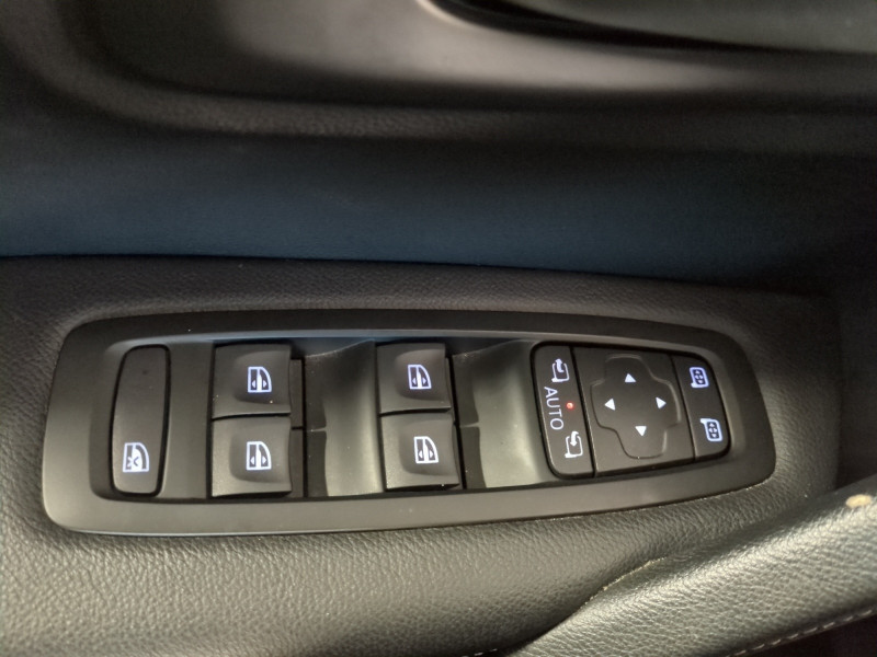 Photo 16 de l'offre de RENAULT KADJAR 1.5 BLUE DCI 115CH GRAPHITE 112G à 16990€ chez Automobiles 25