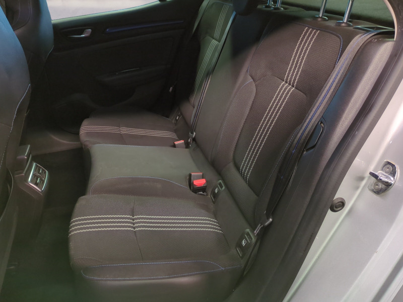 Photo 7 de l'offre de RENAULT MEGANE IV 1.5 BLUE DCI 115CH INTENS PACK BOSE à 15990€ chez Automobiles 25