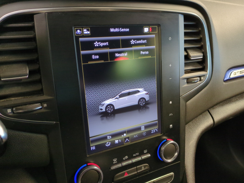 Photo 9 de l'offre de RENAULT MEGANE IV 1.5 BLUE DCI 115CH INTENS PACK BOSE à 15990€ chez Automobiles 25