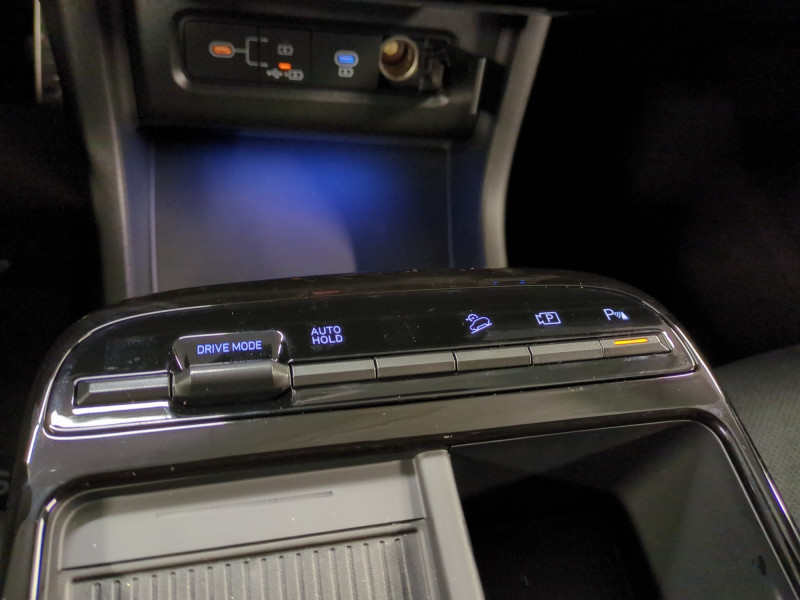 Photo 15 de l'offre de HYUNDAI TUCSON 1.6 T-GDI 215CH HYBRID N LINE EXECUTIVE -21% à 40998€ chez Automobiles 25