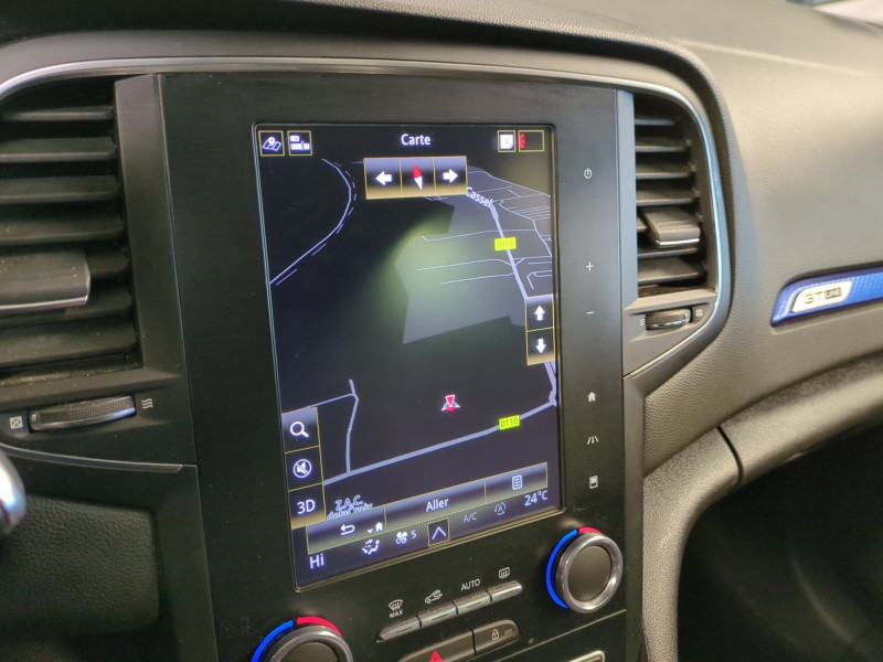 Photo 14 de l'offre de RENAULT MEGANE IV 1.5 BLUE DCI 115CH INTENS PACK BOSE à 15990€ chez Automobiles 25