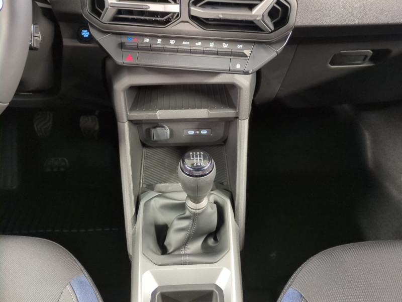 Photo 5 de l'offre de DACIA DUSTER 1.2 MILD HYBRID 130CH JOURNEY -9% à 23998€ chez Automobiles 25