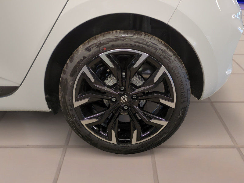 Photo 20 de l'offre de RENAULT CLIO V 1.0 TCE 90CH TECHNO - 20% à 18998€ chez Automobiles 25