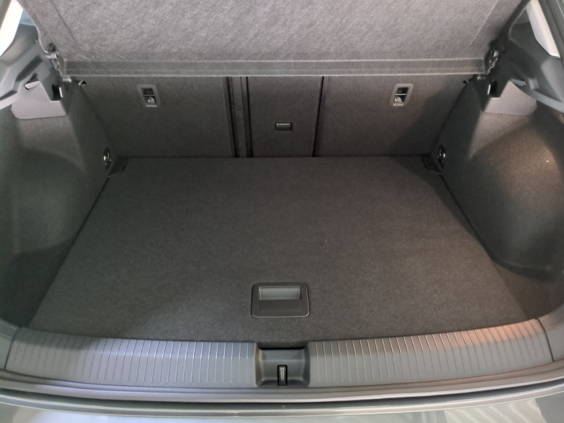 Photo 19 de l'offre de VOLKSWAGEN T-ROC 1.5 TSI EVO2 150CH LIFE PLUS DSG7 -25% à 29998€ chez Automobiles 25