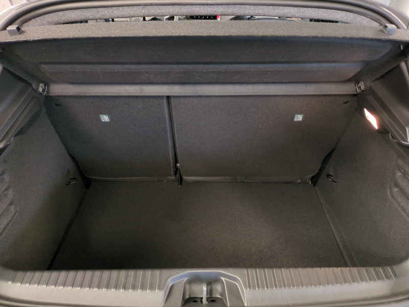 Photo 19 de l'offre de RENAULT CLIO V 1.0 TCE 90CH TECHNO - 20% à 18998€ chez Automobiles 25