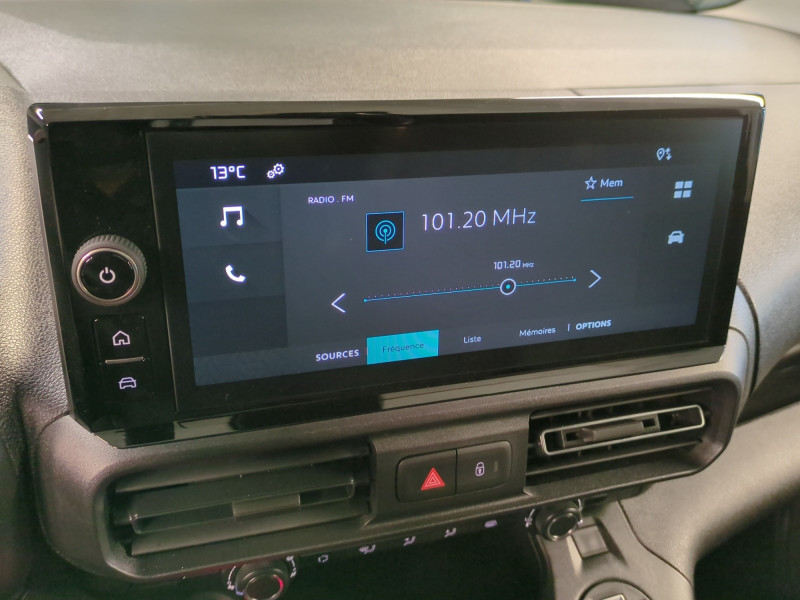 Photo 9 de l'offre de CITROEN BERLINGO VAN XL DIESEL 130CH AUTOMATIQUE -30% à 24598€ chez Automobiles 25