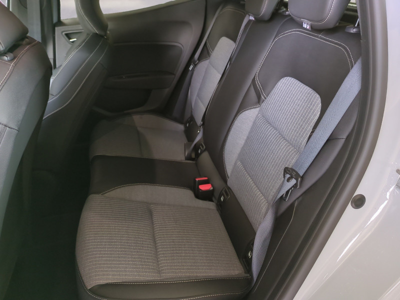 Photo 6 de l'offre de RENAULT CLIO V 1.0 TCE 90CH TECHNO - 20% à 18998€ chez Automobiles 25