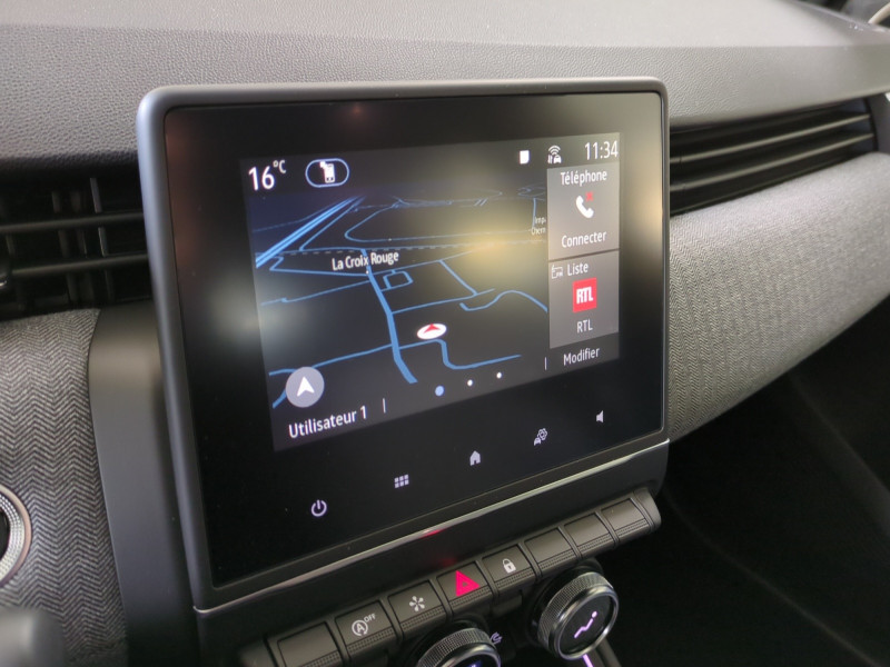 Photo 9 de l'offre de RENAULT CLIO V 1.0 TCE 90CH TECHNO - 20% à 18998€ chez Automobiles 25