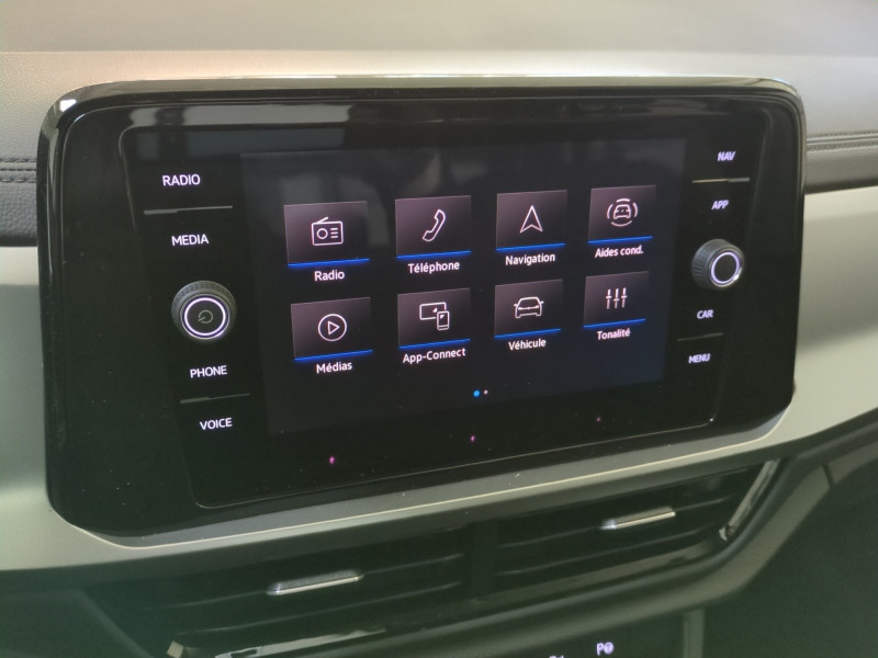 Photo 14 de l'offre de VOLKSWAGEN T-ROC 1.5 TSI EVO2 150CH LIFE PLUS DSG7 -25% à 29998€ chez Automobiles 25