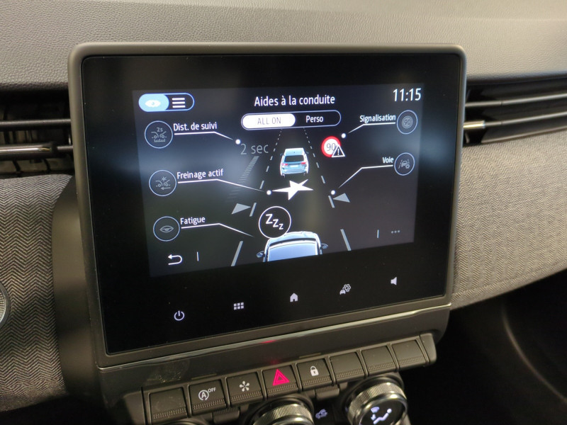 Photo 13 de l'offre de RENAULT CLIO V 1.0 TCE 90CH TECHNO - 20% à 18998€ chez Automobiles 25