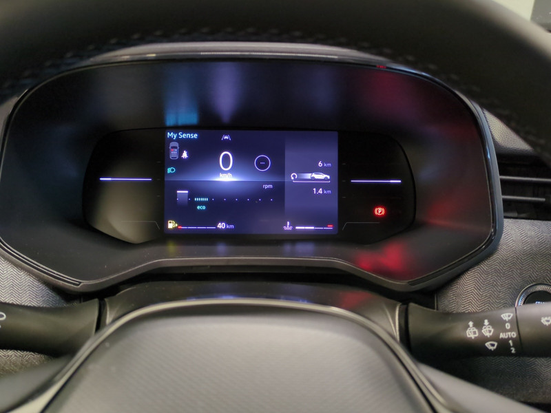 Photo 7 de l'offre de RENAULT CLIO V 1.0 TCE 90CH TECHNO - 20% à 18998€ chez Automobiles 25