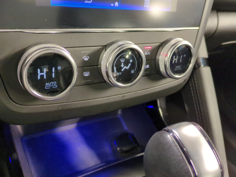 Photo 16 de l'offre de RENAULT KADJAR 1.5 BLUE DCI 115CH ZEN à 17490€ chez Automobiles 25
