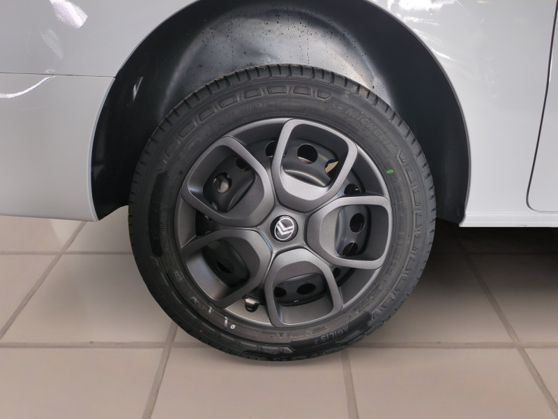 Photo 20 de l'offre de CITROEN JUMPY FG 2.0 BLUEHDI 145CH S&S EAT8 -34% à 31198€ chez Automobiles 25