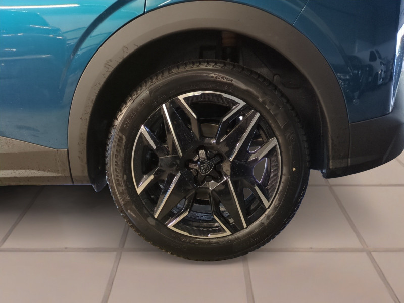 Photo 20 de l'offre de PEUGEOT 3008 1.2 HYBRID 145CH ALLURE E-DCS6 -28% à 31998€ chez Automobiles 25