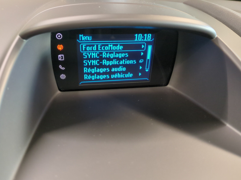 Photo 11 de l'offre de FORD FIESTA 1.0 ECOBOOST 100CH STOP&START EDITION 5P à 6990€ chez Automobiles 25